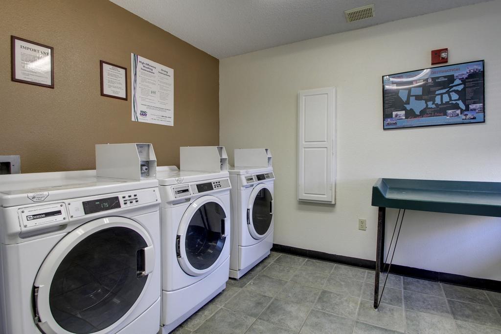 Intown Suites Extended Stay Birmingham Al - Lakeshore Parkway Экстерьер фото